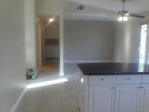 4th image of 14322 Redwing Dr