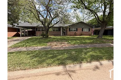 1610 Dudley Ln Photo 1