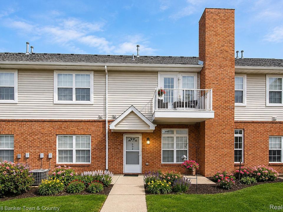 1st image of 594 Olde English Cir