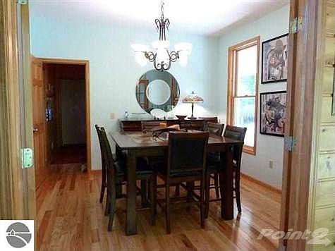 5th image of 5327 N West Torch Lake Dr