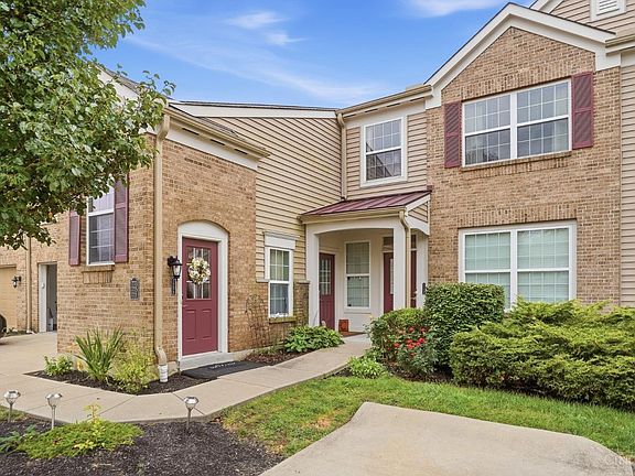 2nd image of 7771 Skyview Cir