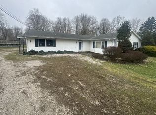 4474 Wilson Sharpsville Rd, Cortland, OH 44410
