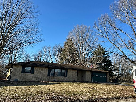 3rd image of 3517 River Park Dr