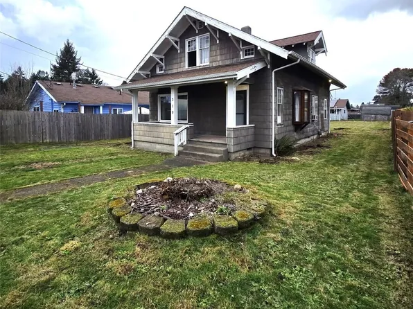 319 S 82nd Street, Tacoma, WA 98408