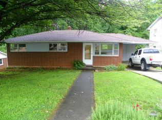 802 Augusta St, Martinsville, VA 24112