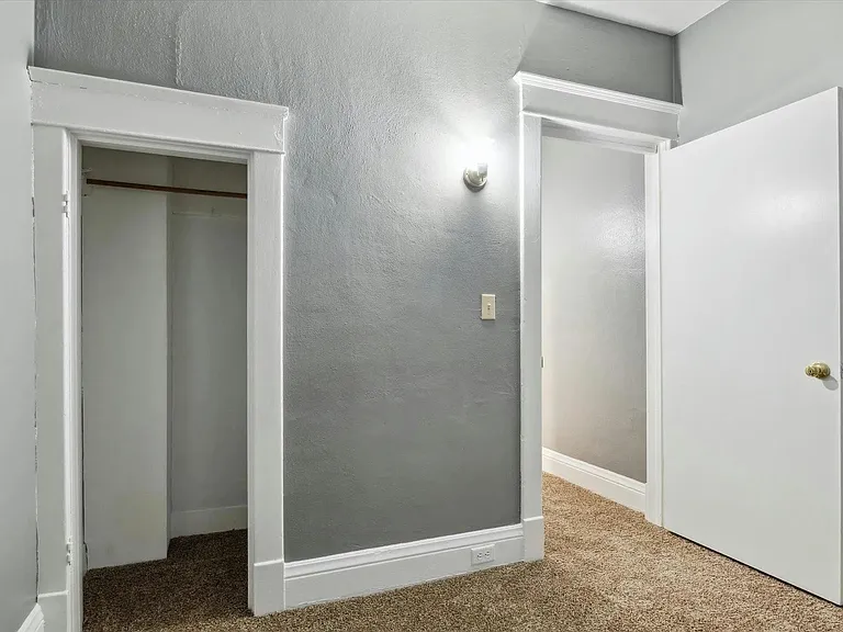 2901 Wall St — Photo 19