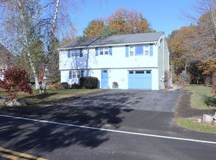 75 Garrison Rd, Chelmsford, MA 01824