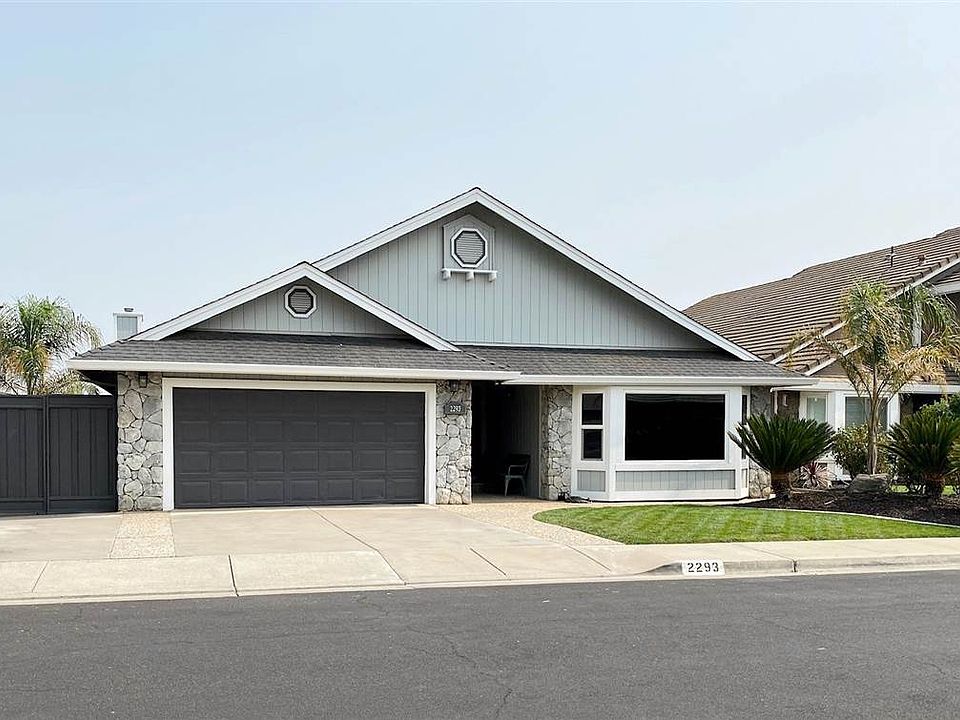 2nd image of 2293 Reef Ct