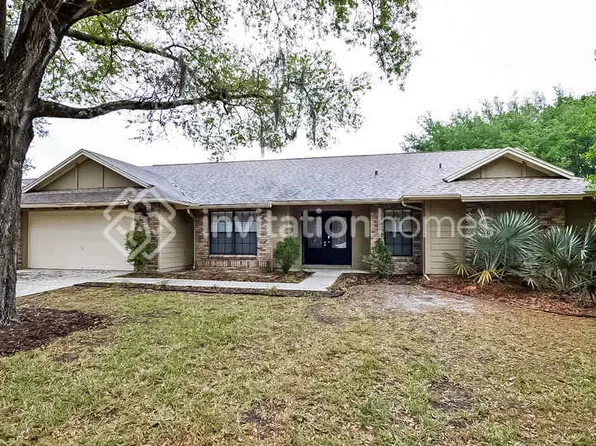 1406 Clarion Dr, Valrico, FL 33596