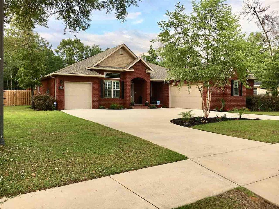1st image of 5724 Sparkleberry Ln