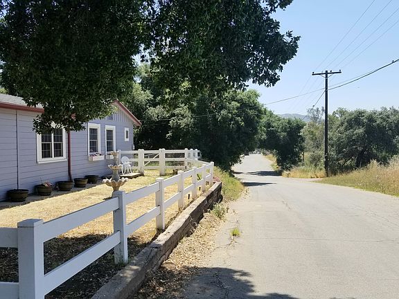 5th image of 9485 Chimney Rock Ln