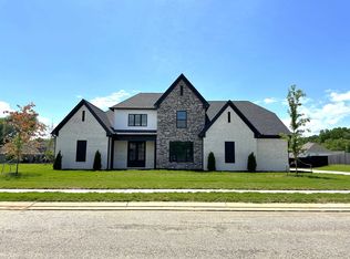 313 Johnsborough Dr, Atoka, TN 38004