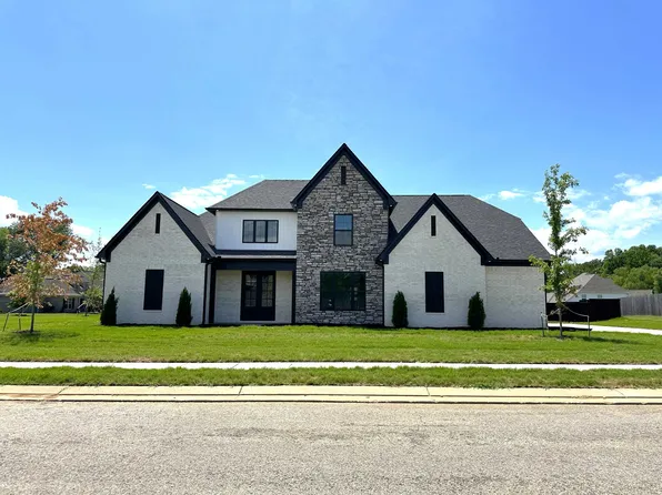 313 Johnsborough Dr, Atoka, TN 38004