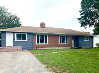 81 Emerson St, Springfield, MA 01118