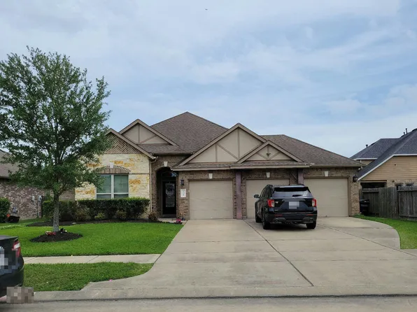 9231 Wheatfield Ln, Rosenberg, TX 77469