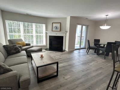 5998 Chasewood Pkwy APT 102, Minnetonka, MN, 55343
