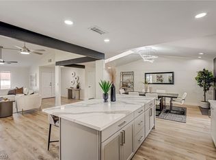 6475 Scotch Pine Cir, Las Vegas, NV 89146