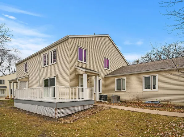 7344 Landau Dr, Bloomington, MN 55438