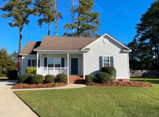 2602 Coopers Point Dr, Winterville, NC 28590