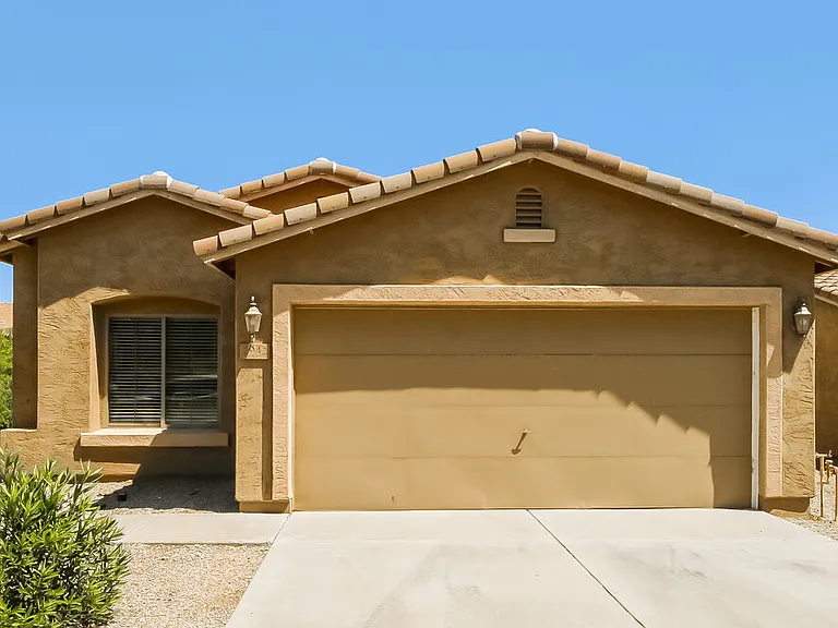 2942 W Kristina Ave — Photo 1