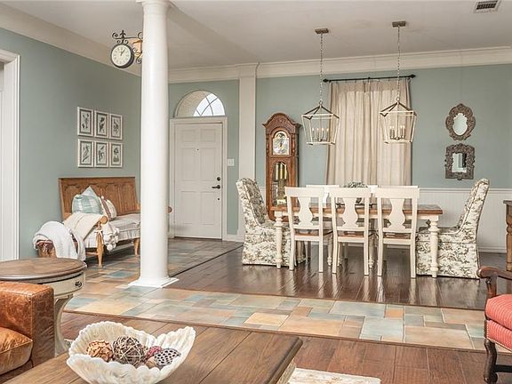 5th image of 1704 Lynhurst Ln