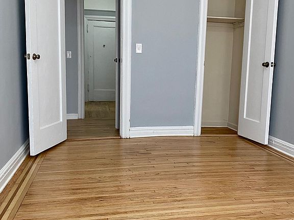 5th image of 2472 Grand Ave #4D