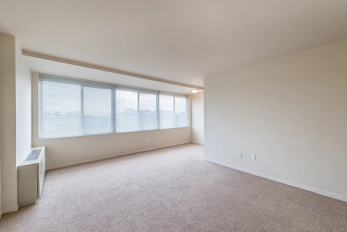 The 925 Apartments — Photo 3
