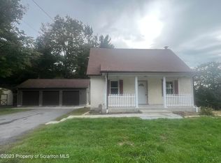 65 Bailor Rd, Covington Township, PA 18444