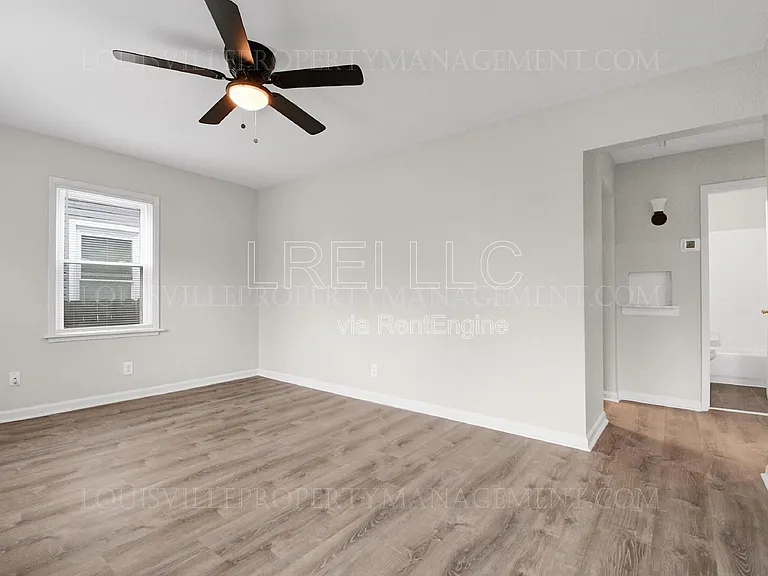 3605 Parthenia Ave — Photo 3