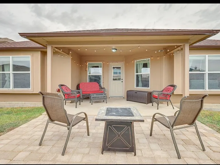 106 W Libra Dr — Photo 7