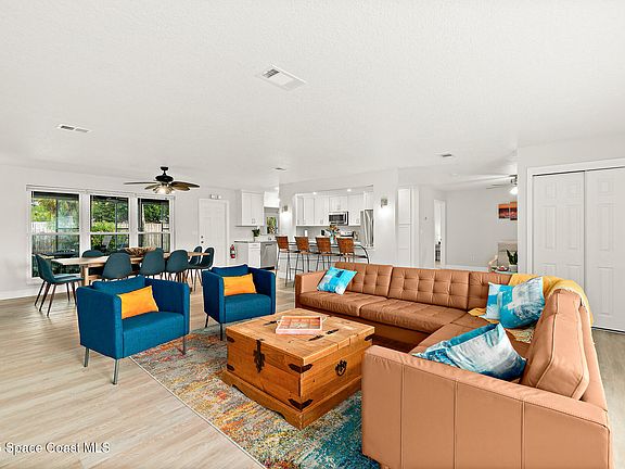 4th image of 1255 Seminole Dr