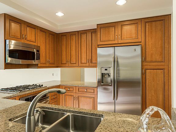 2nd image of 7127 E Rancho Vista Dr Unit 3006