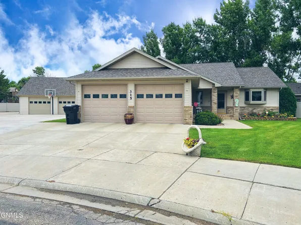 315 23rd Ter E, Williston, ND 58801