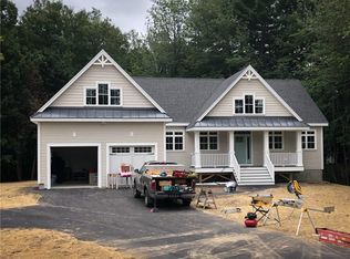 2 Clarks Hill Ln, Saco, ME 04072