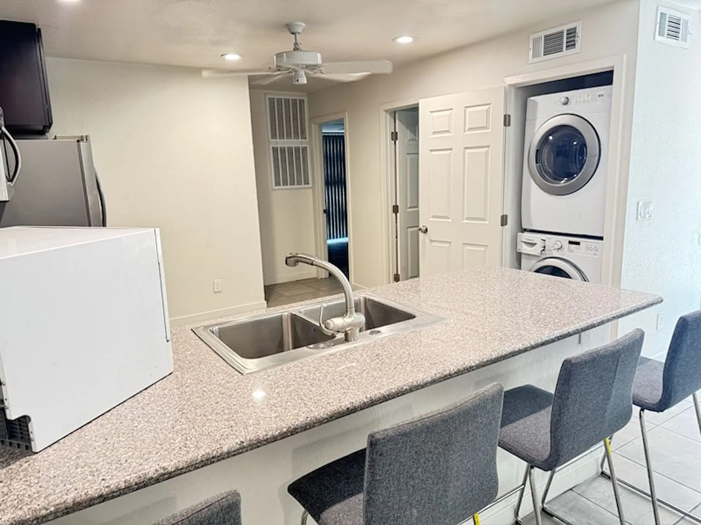 Mesa 3 bedroom rental — Photo 4