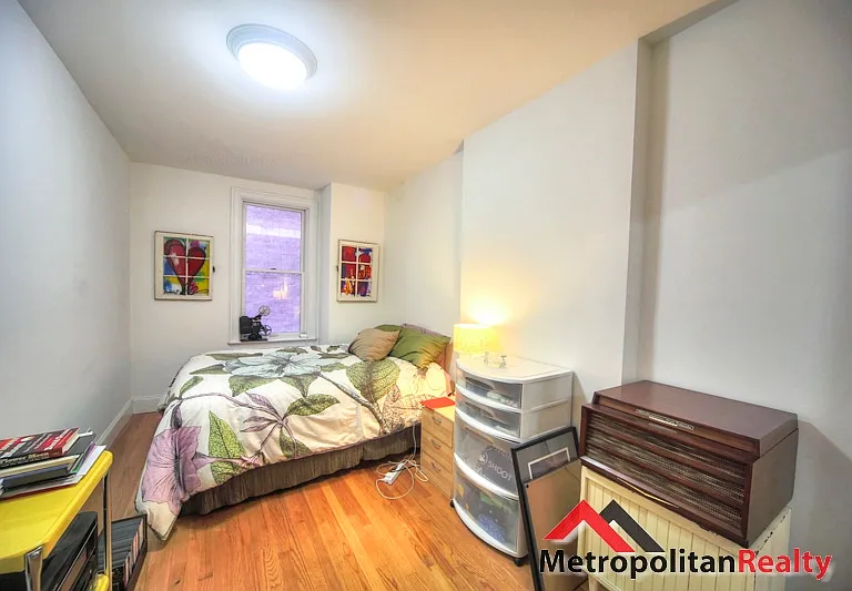 1504 8th Ave #2R — Photo 4