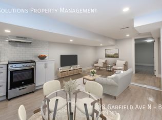 28 Garfield Ave N #B1, Hamilton, ON L8M 2R6