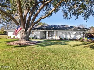 1104 N Dugas Rd, Lafayette, LA 70507