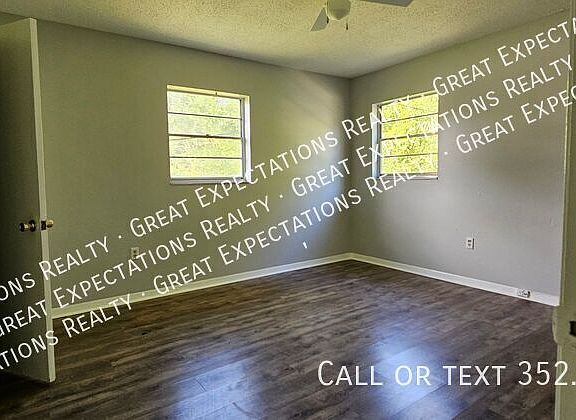 5th image of 2629 SW 33rd Ave