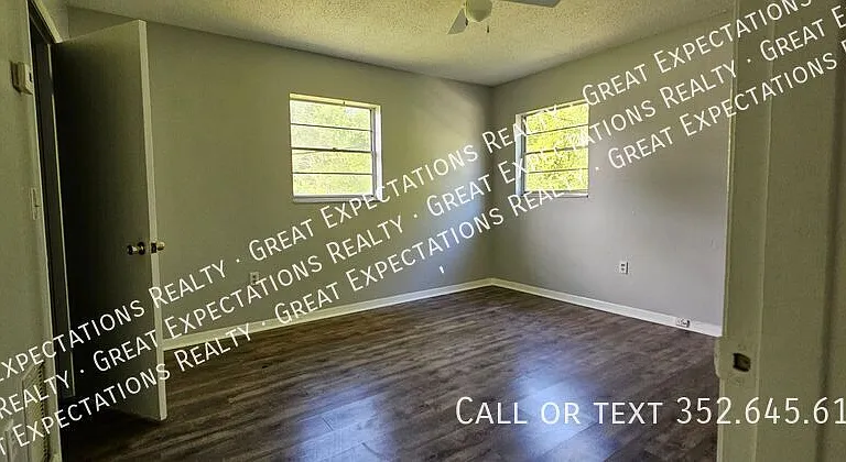 2629 SW 33rd Ave — Photo 5