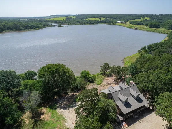 3224 County Road 1350, Havana, KS 67347