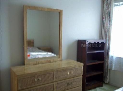 4th image of 2050 Heathfield Cir