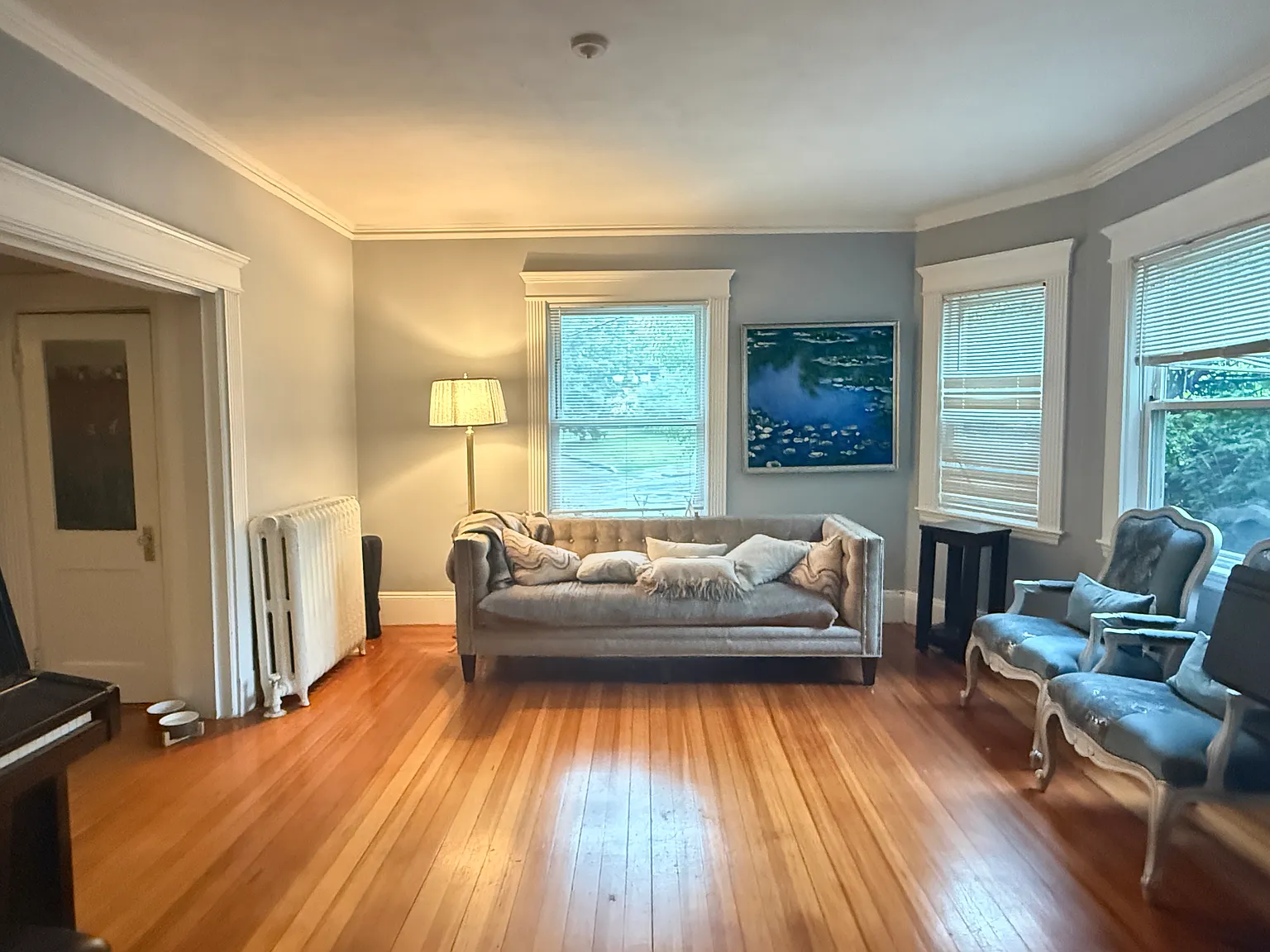 4 bed, 2.0 bath, 1800 sqft, $4,500 — Photo 3