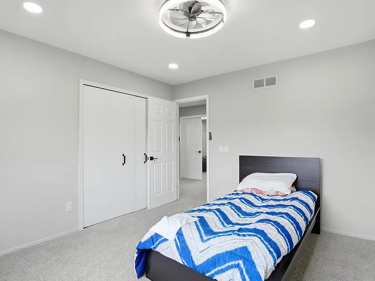 5271 Wright Way E — Photo 34