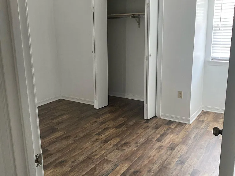 1413 Central Ave #C — Photo 5