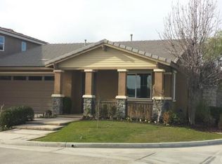 887 Curry Dr, Hemet, CA 92545