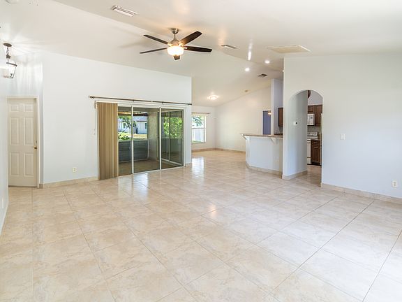 5th image of 4913 Cromey Rd