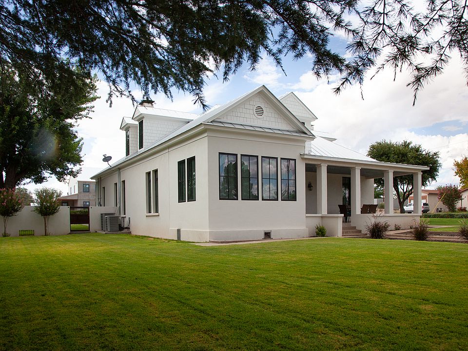 102 W 1st St, Marfa, TX 79843 Zillow