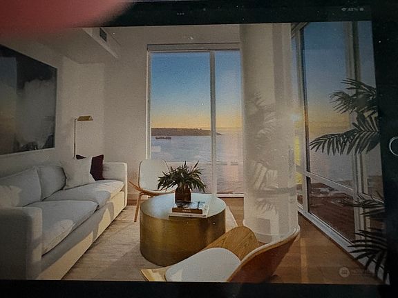 2nd image of 121 Stewart St #1707