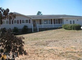 877 New Hope Rd, Toccoa, GA 30577